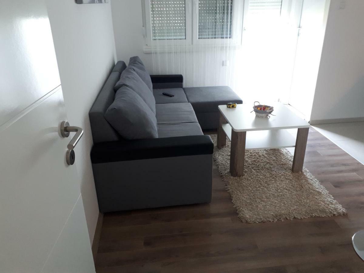 Apartman Skribulja Zupanja Dış mekan fotoğraf